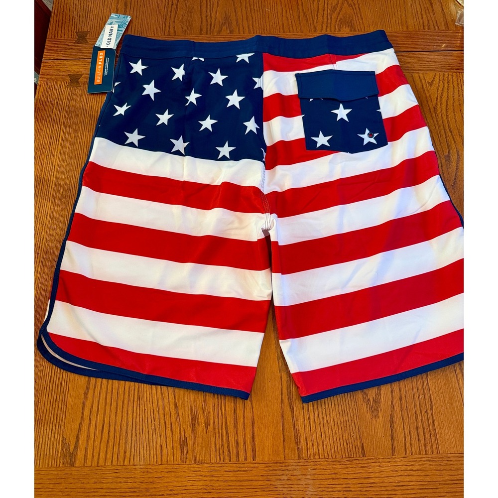 Old Navy Board Shorts Mens 40 Red White Blue New American Flag Built-In Flex - Picture 3 of 6